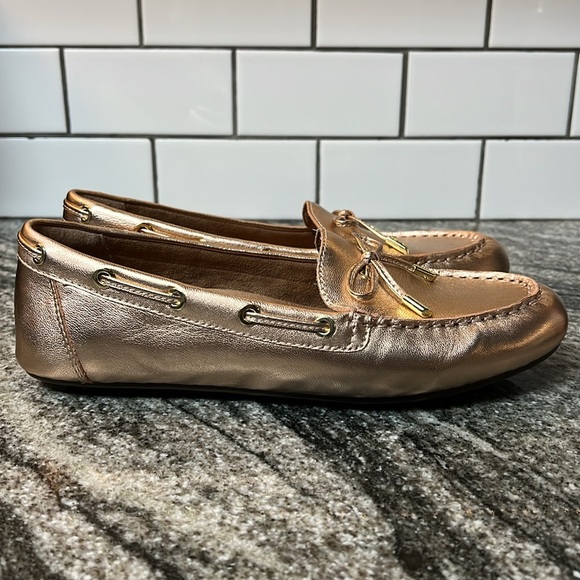 Vionic Virginia Metallic Pink Rose Gold Comfort Loafers Sz 10 - Picture 5 of 6